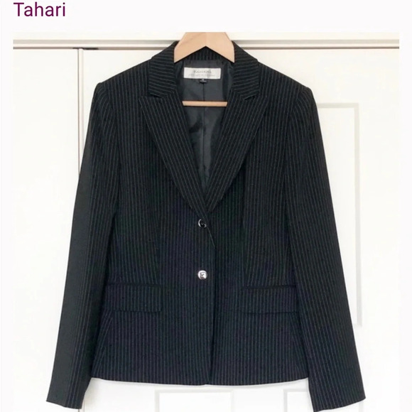 Tahari black pinstripe blazer size 8 career - Picture 1 of 7